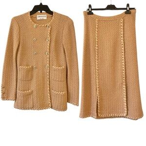 Adolfo Vintage 80s Knit Tweed Beige Skirt Suit Jacket Wool Long Gold Buttons M